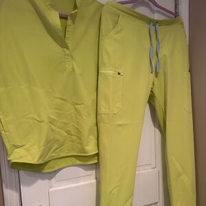 🔥 Color Alert! Figs set, Citrine